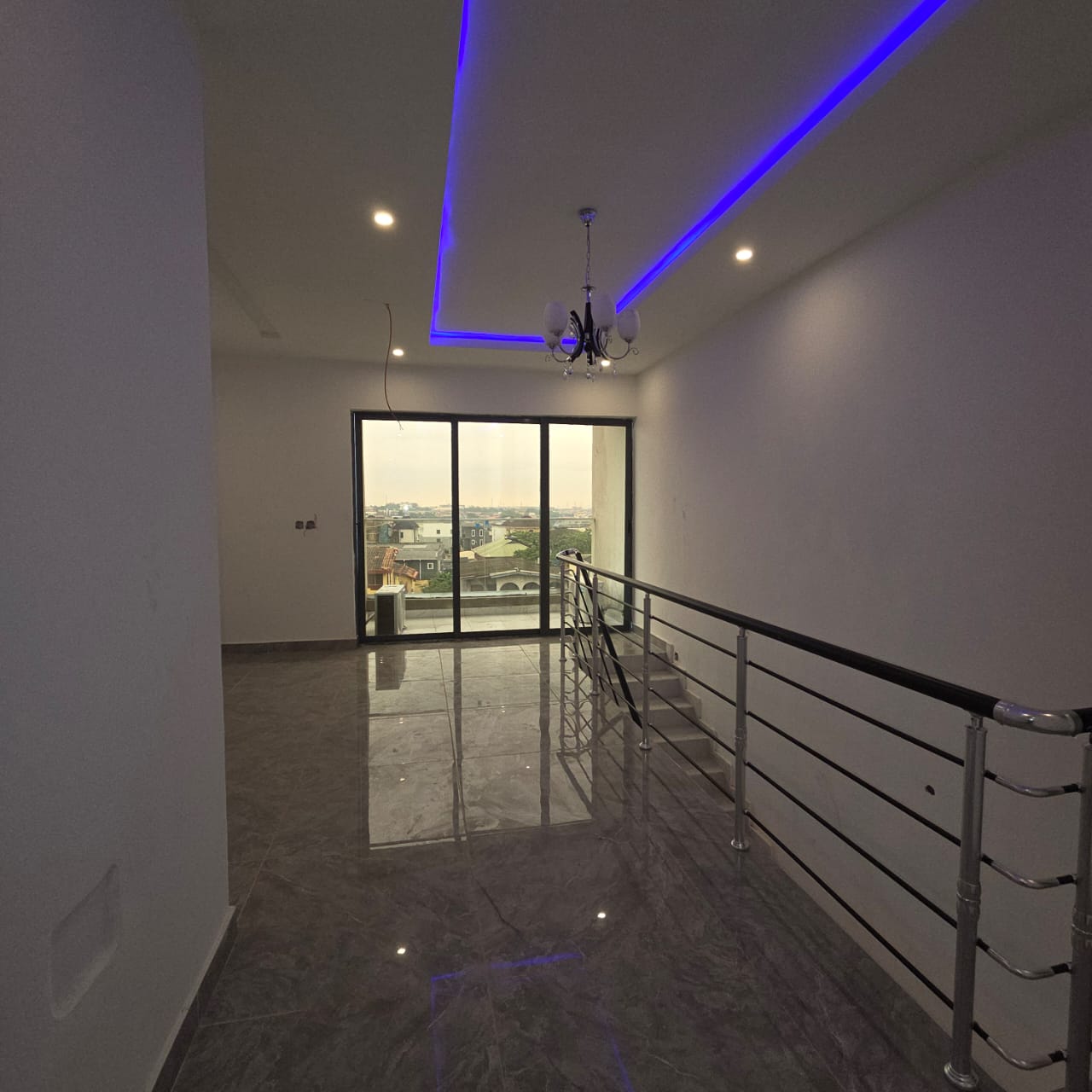 4 Bed Maisonette — 2nd & 3rd Floor + BQ