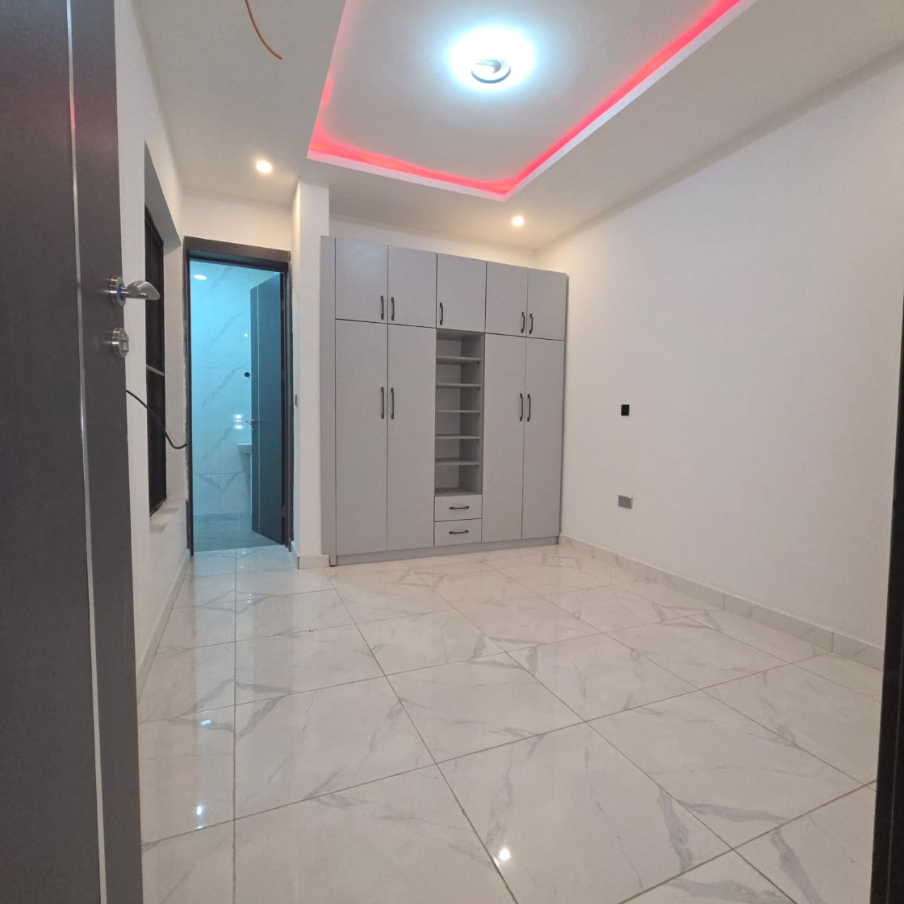 3 Bed Apartment