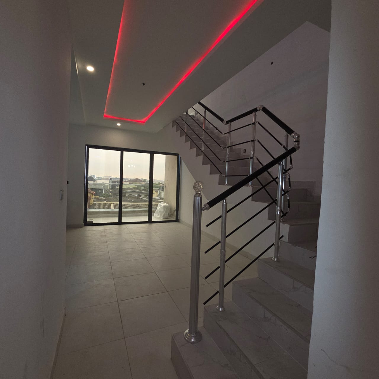 3 Bed Apartment