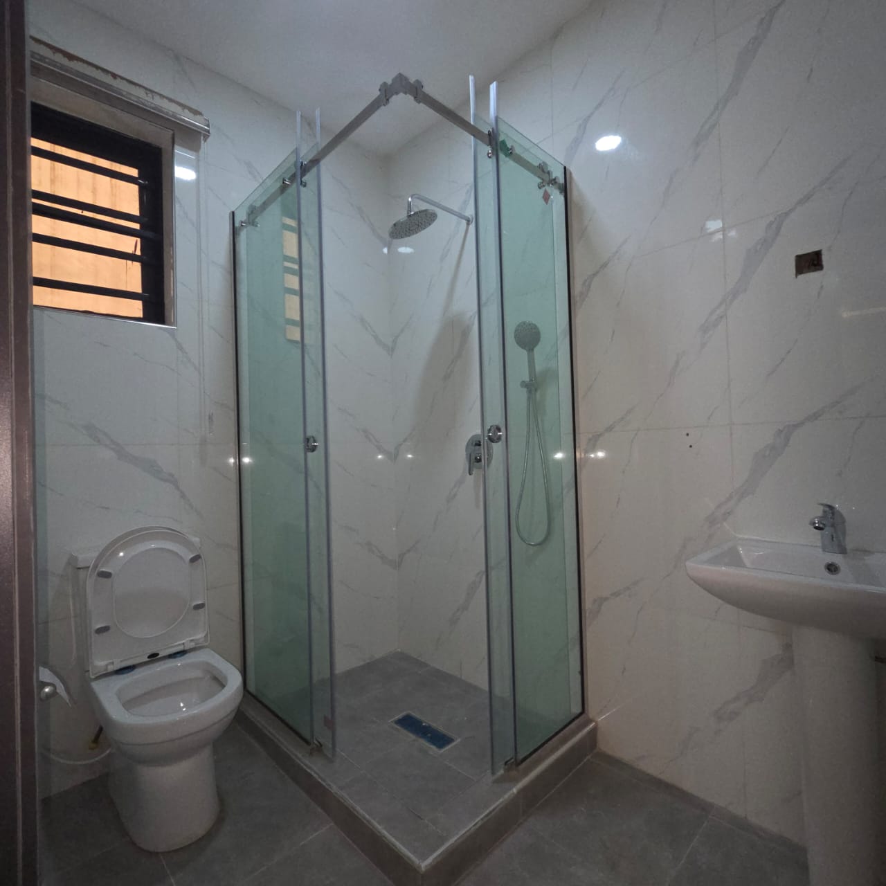 3 Bed Apartment — Back Unit, 1st Floor